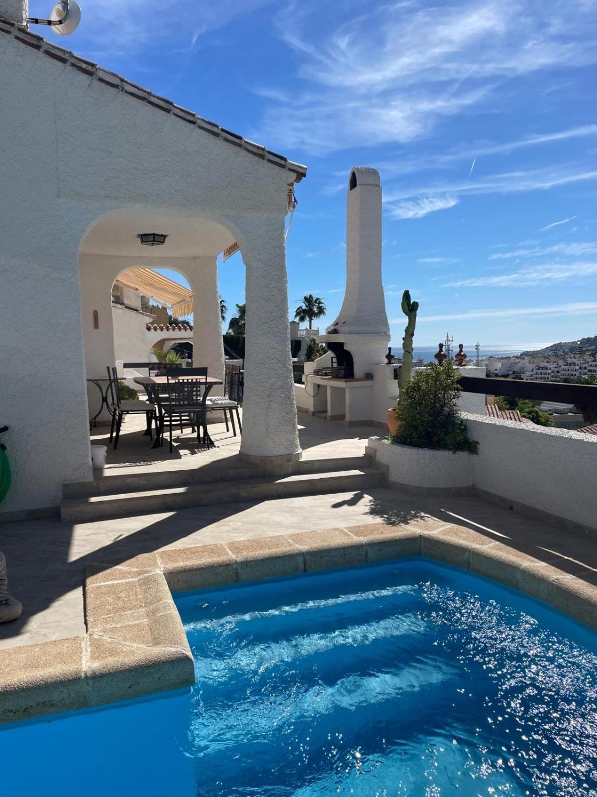 Villa Naricha 1 Menyber à Nerja Extérieur photo