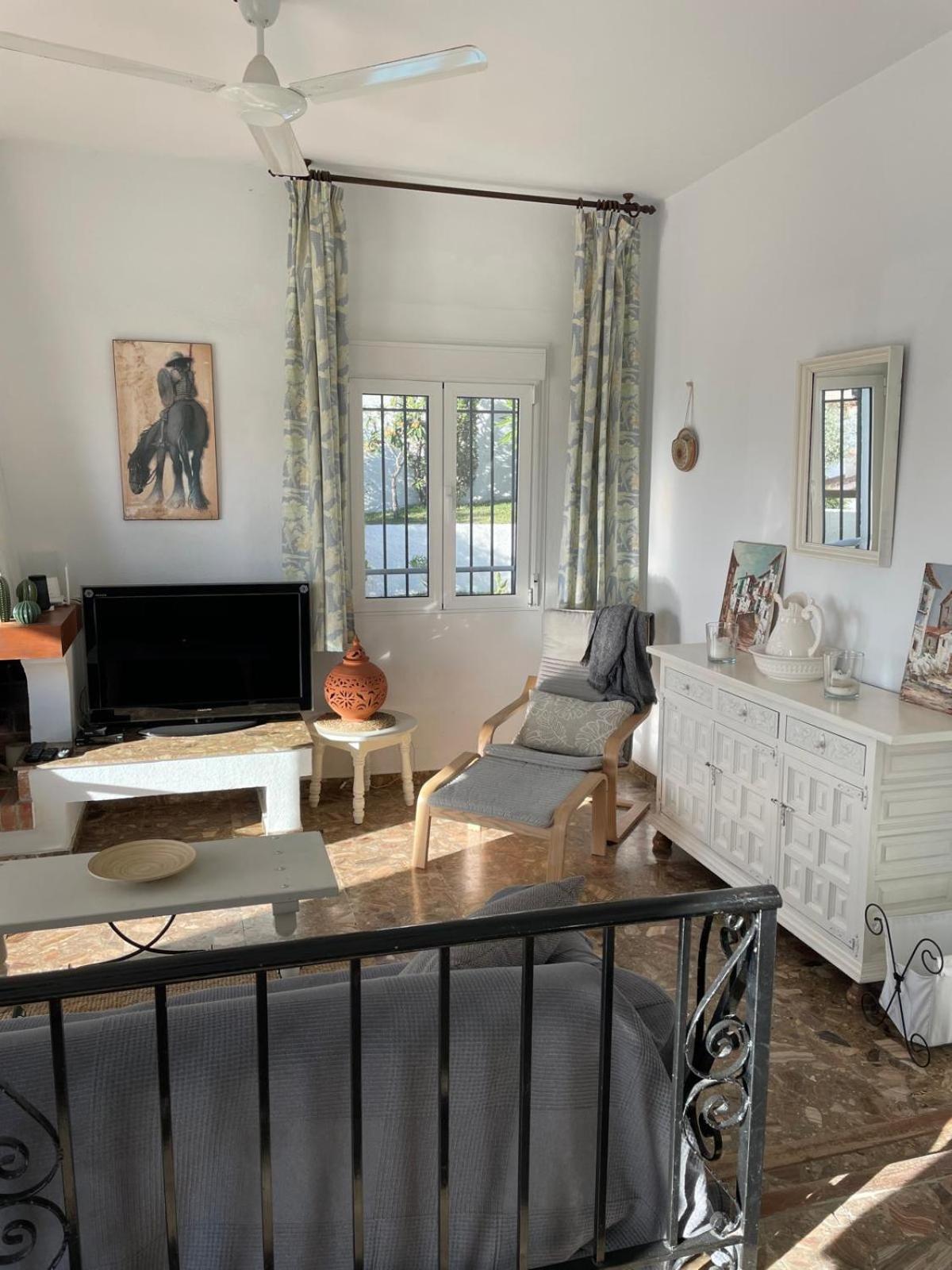 Villa Naricha 1 Menyber à Nerja Extérieur photo