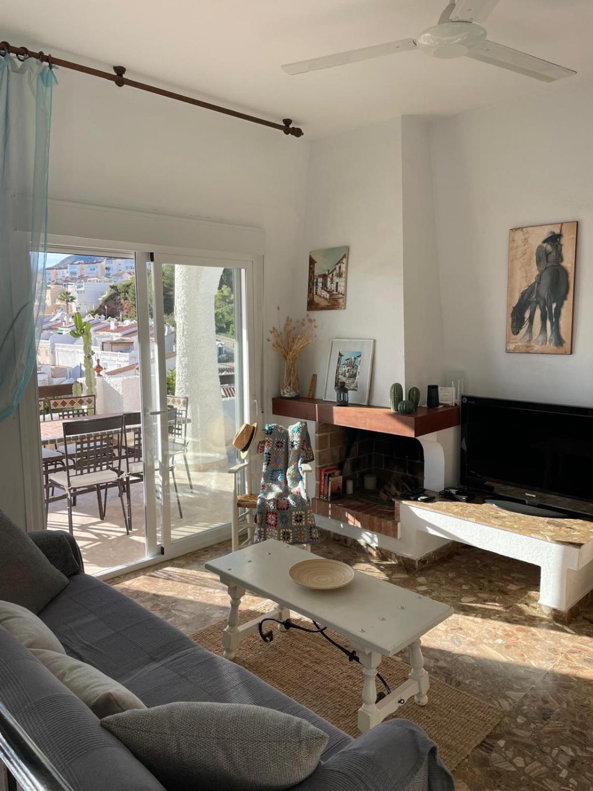 Villa Naricha 1 Menyber à Nerja Extérieur photo